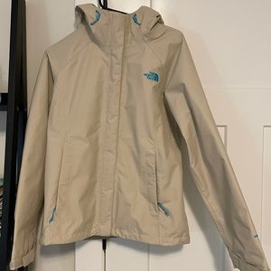 Women’s The North Face Hyvent 2.5L Rain Jacket. Size Small.